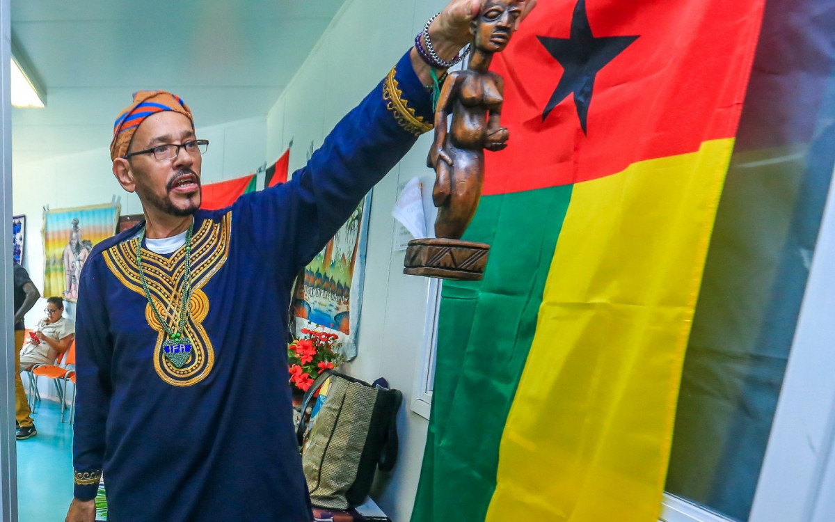 O Museu levado ao evento foi de Etnologia Ode Gbomi, que foi idealizado pelo curador e colecionador de artes africanas, Antônio Montenegro