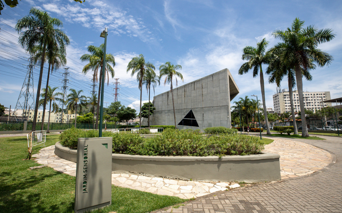 Cidade do Rio teve intenso calor nesta quinta-feira (23)