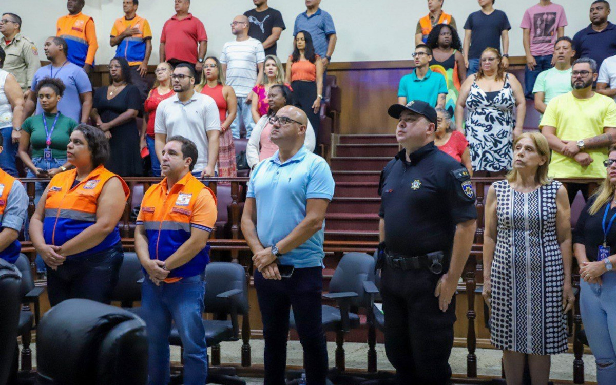 A solenidade contou com a participa&ccedil;&atilde;o da maioria do secretariado, de vereadores e da sociedade civil