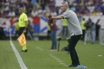 Tiago Nunes vê empate justo e confia em título do Botafogo: 'Não mudou'