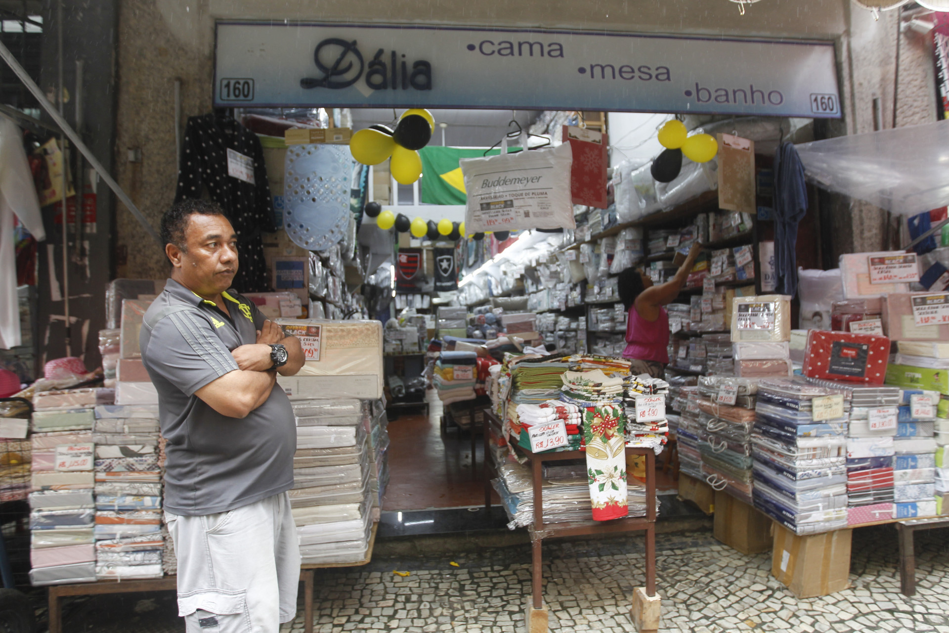 Black Friday movimentação na SAARA, no centro do Rio de Janeiro. Nesta sexta-feira (24) - Reginaldo Pimenta / Agência O Dia