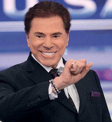 Silvio Santos recebe f s na porta de casa no dia do anivers rio de