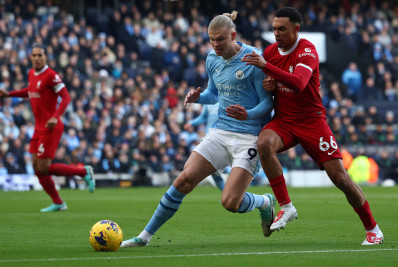 Manchester City e Liverpool empatam e embolam as primeiras posições da Premier League