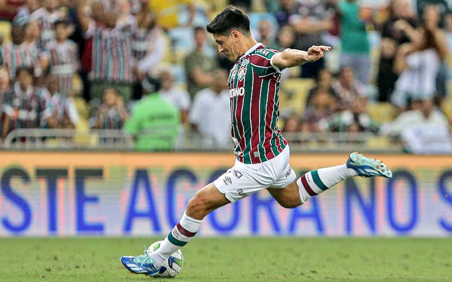 Hoje tem Fluminense x Coritiba. Cano não joga e Diogo Barbosa