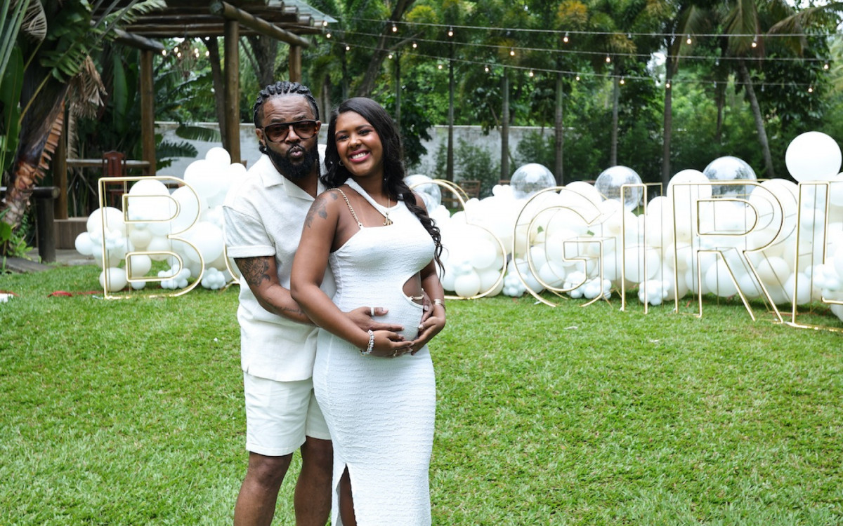 Xande de Pilares e Thay Pereira