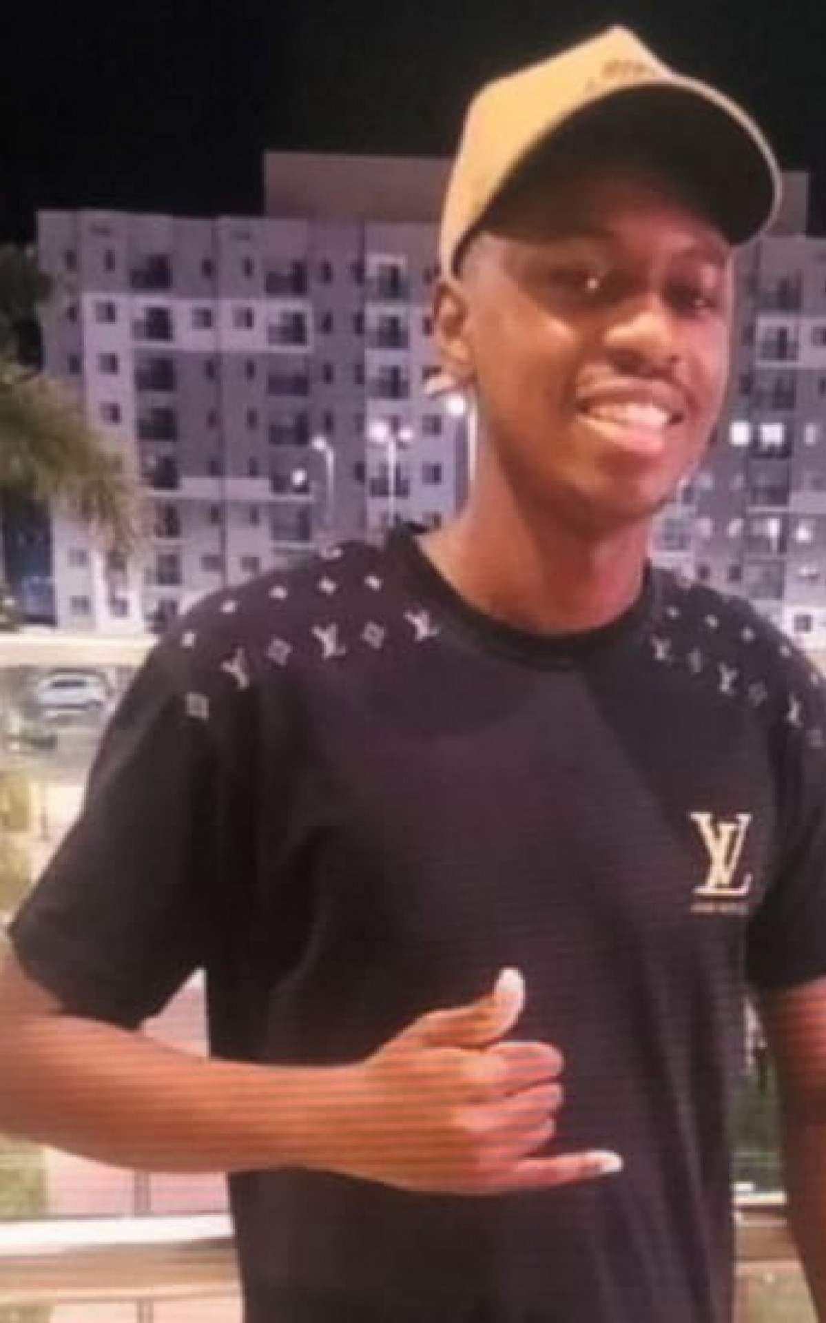 Matheus Rodrigues Gama, de 23 anos, desapareceu após sair de casa, no bairro Anil,na Zona Oeste do Rio, na noite da última sexta-feira - Arquivo Pessoal 