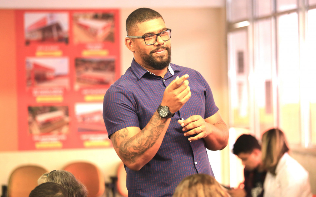 O  diretor da Divisão de Atenção à Saúde do Trabalhador, Wagner Matheus, destacou a importância do treinamento