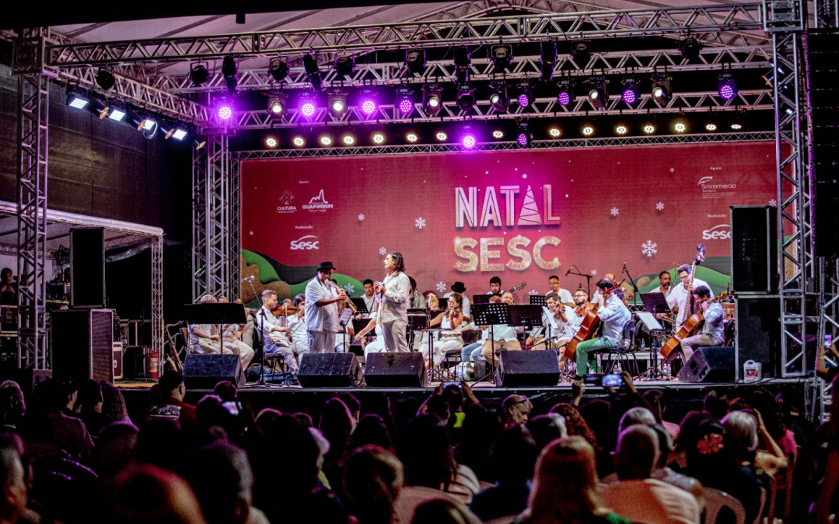 A inauguração da árvore de Natal de Guapimirim teve orquestra e muito mais