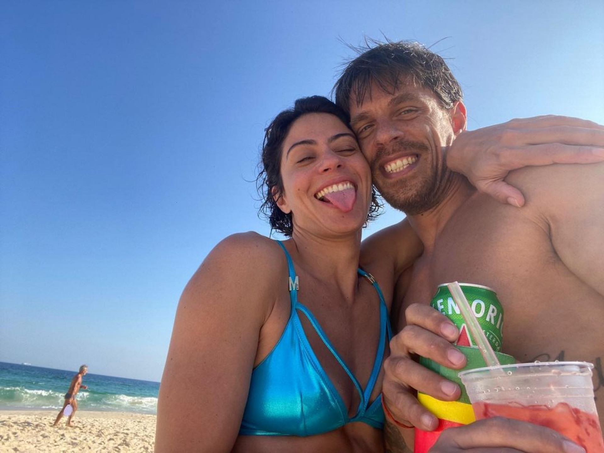 Carol Castro e o namorado atual, Leandro Dias - Reprodução/Instagram