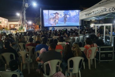 Iguaba Grande recebe ‘cinema ao ar livre’ nesta quinta (30)