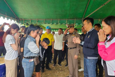 Na Tailândia, noivo abre fogo no próprio casamento e mata cinco pessoas, incluindo a noiva