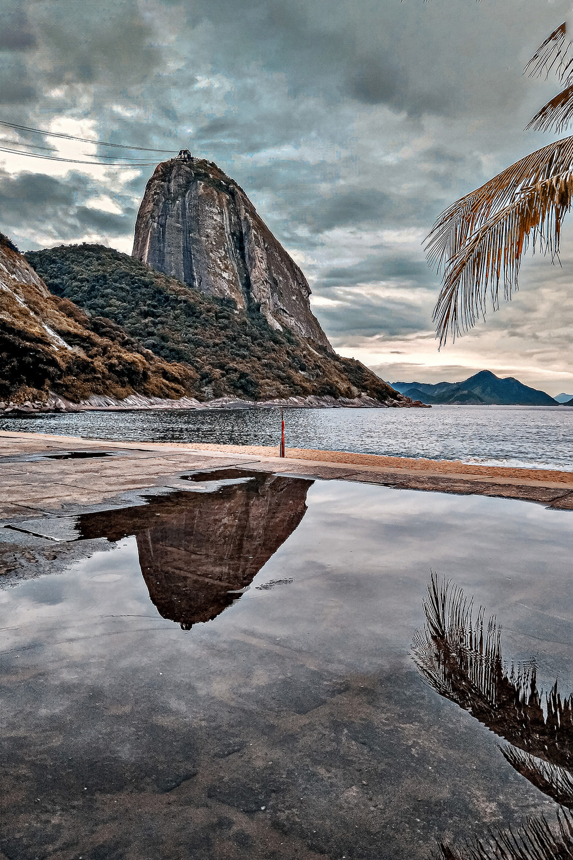 Jorge registrou o Pão de Açúcar refletido na água