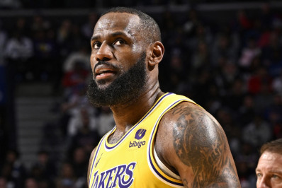 Vídeo: LeBron James quase é picado por escorpião venenoso nos EUA