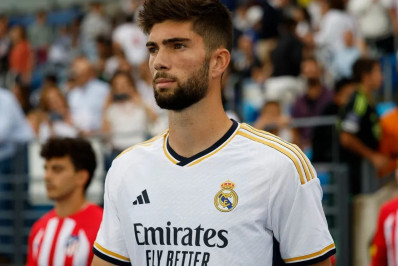 Filho de Zidane é relacionado no Real Madrid para duelo com o Napoli