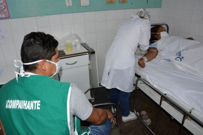 Mulheres passam a ter direito a acompanhante em atendimento de saúde