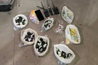 Cinco pessoas são detidas por tráfico de drogas em Cabo Frio