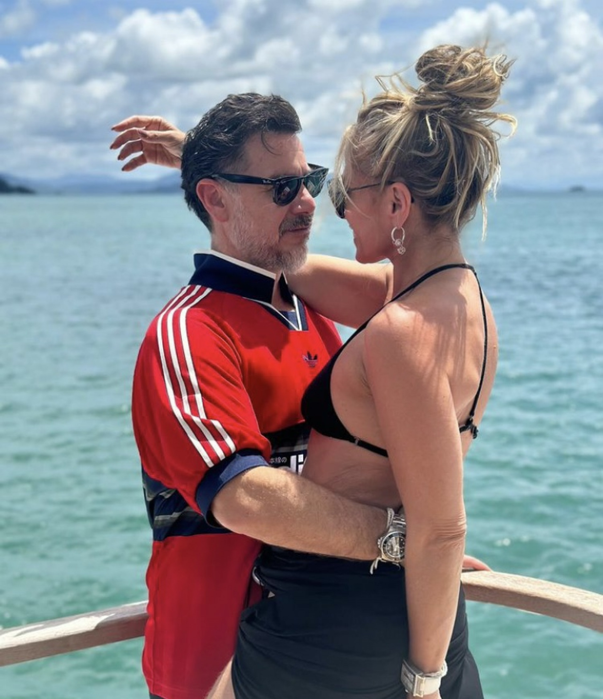 Adriane Galisteu comemora 13 anos de casamento ao lado do marido, Alexandre Iodice - Reprodução / Instagram