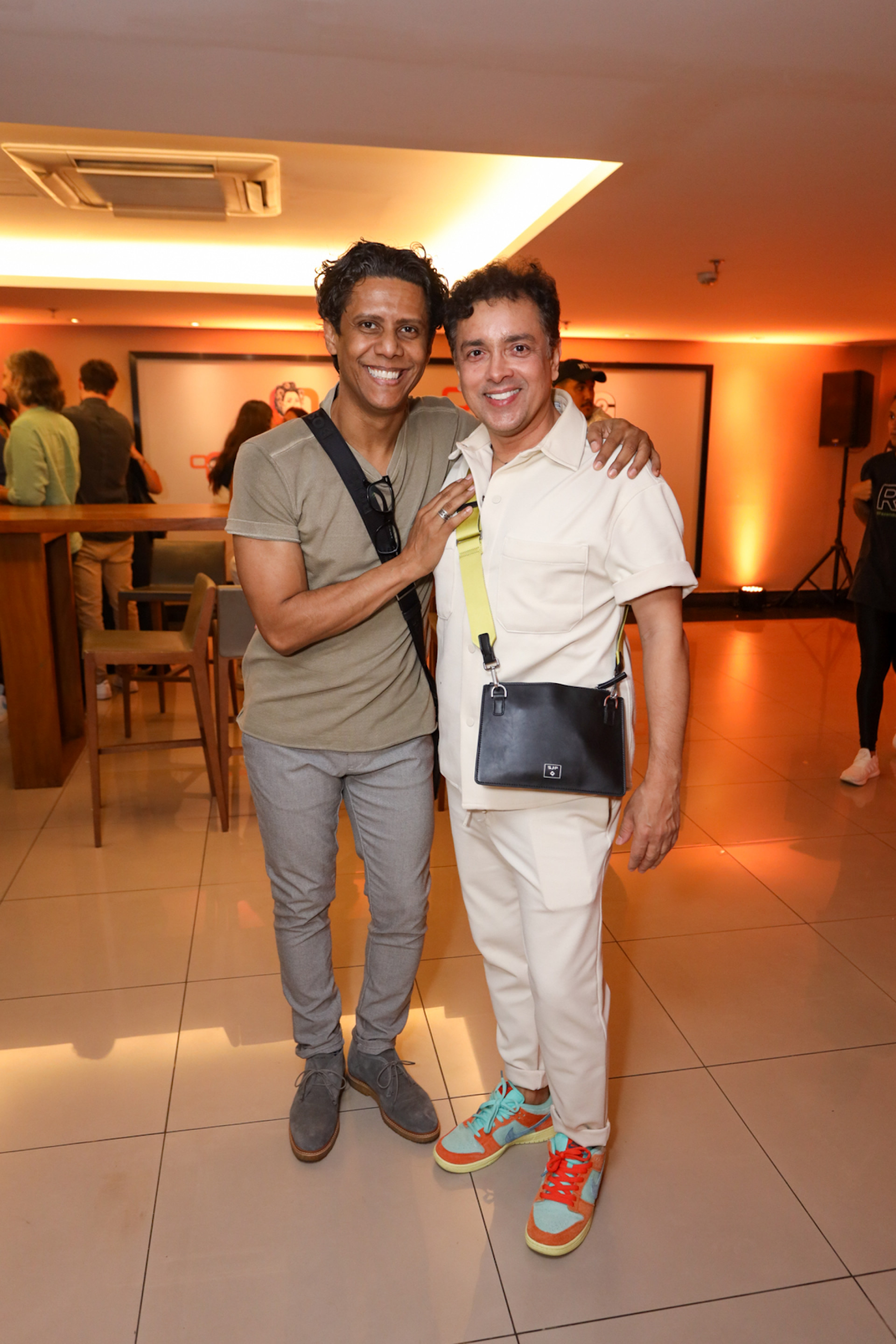 Rodrigo Fagundes e Wendell Bendelack  - Santiago de Andrade / Agnews