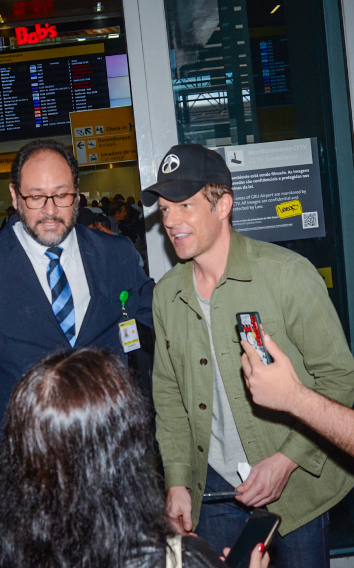 Brandon Flowers, vocalista do The Killers, desembarca no Brasil para se apresentar no Primavera Sound