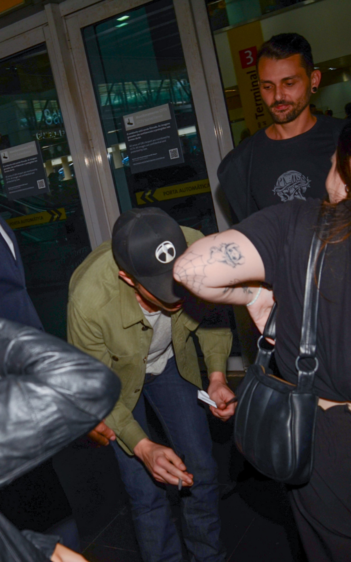 Brandon Flowers, vocalista do The Killers, desembarca no Brasil para se apresentar no Primavera Sound