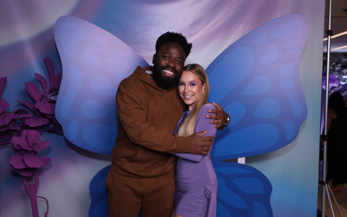 Carla Diaz e o ator e ex-BBB Douglas Silva