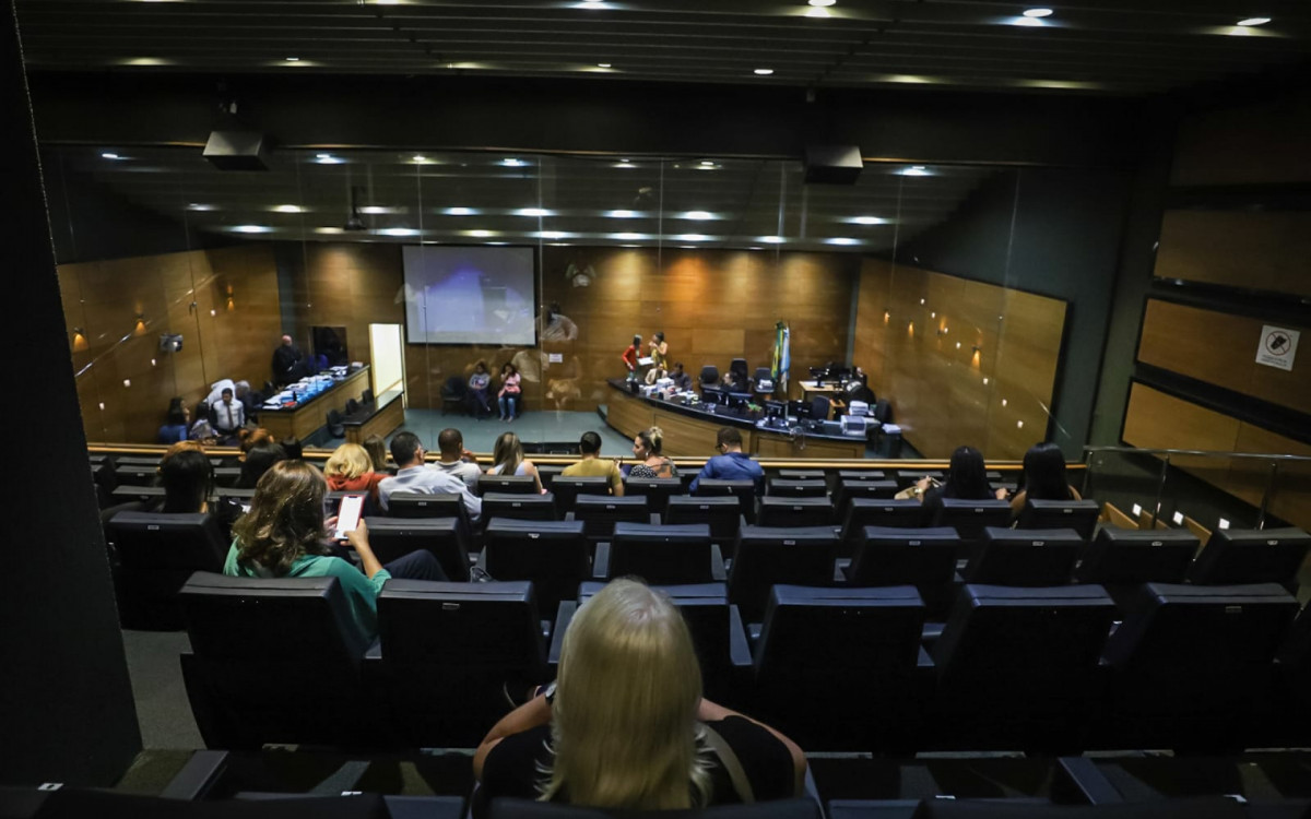 Ela responde pelo crime de homicídio na 2ª Vara Criminal do Rio de Janeiro