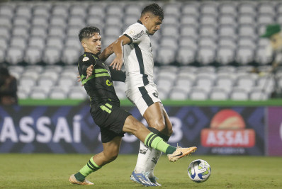Botafogo marca no fim, mas leva o empate do Coritiba e repete roteiro no Brasileirão