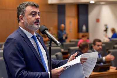 Alerj aprova lei que beneficia escolas de samba do Estado do Rio