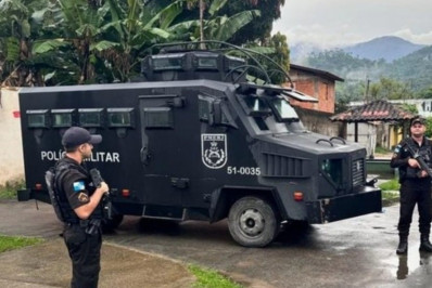 Polícia Militar fecha cerco contra traficantes em Paraty