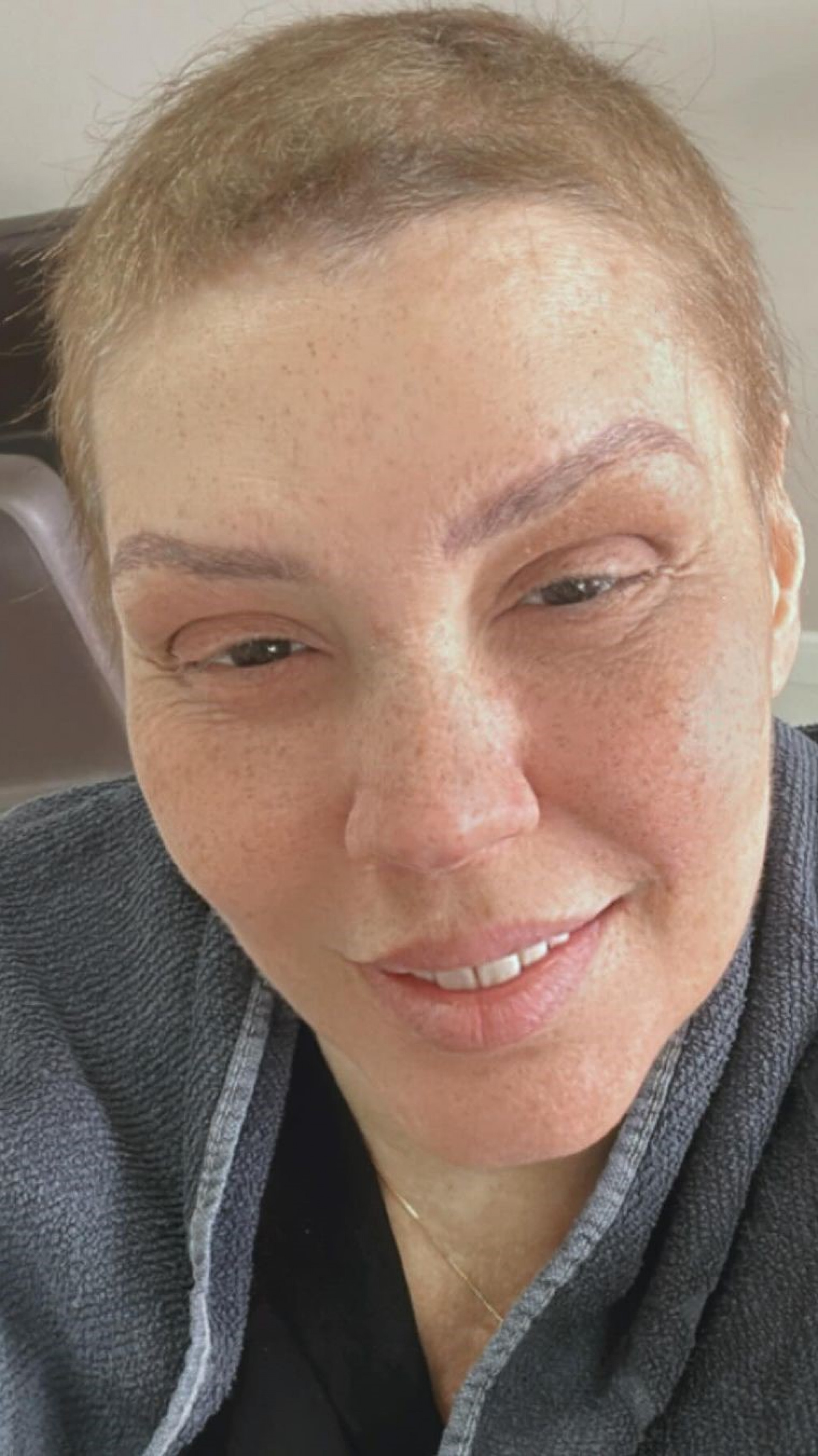 'Tem dia que realmente não estamos bem', diz Simony em meio a tratamento contra o câncer  - Reprodução / Instagram