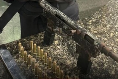 Policiais Militares do 32º BPM realizam apreensão de arma de fogo em coletivo