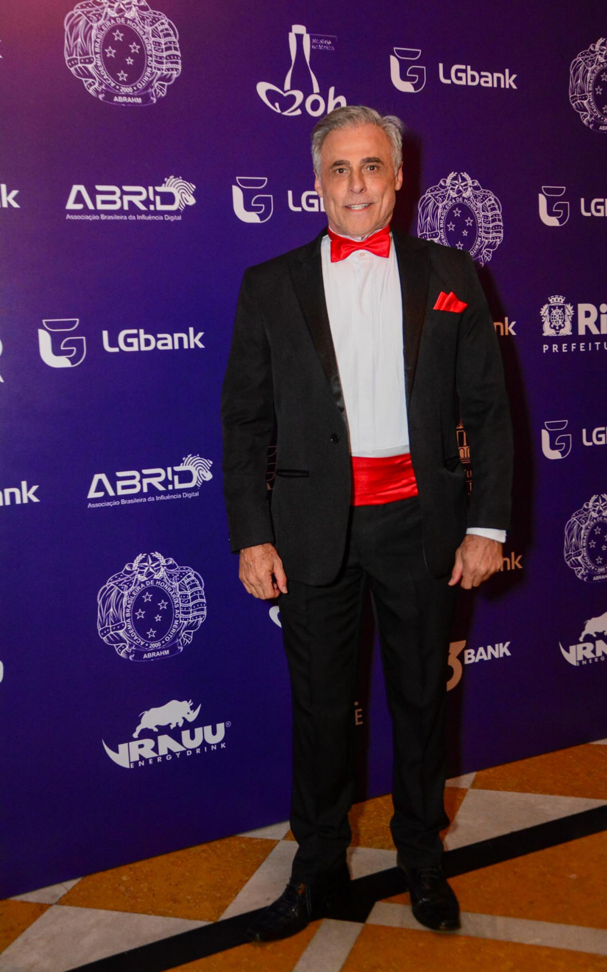 Oscar Magrini participa da Premiação do \'Troféu Influência Digital 2023\'