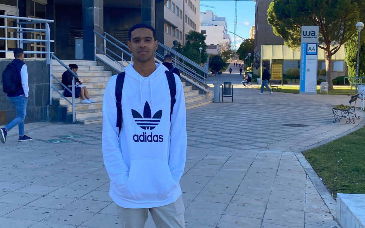 João Victor Pereira estuda com bolsa na Espanha 