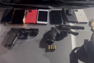 Criminosos tentam fugir de abordagem da PM, mas acabam presos em Mesquita