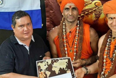 Paraguai demite funcionário após ele ser enganado e assinar convênio com país falso