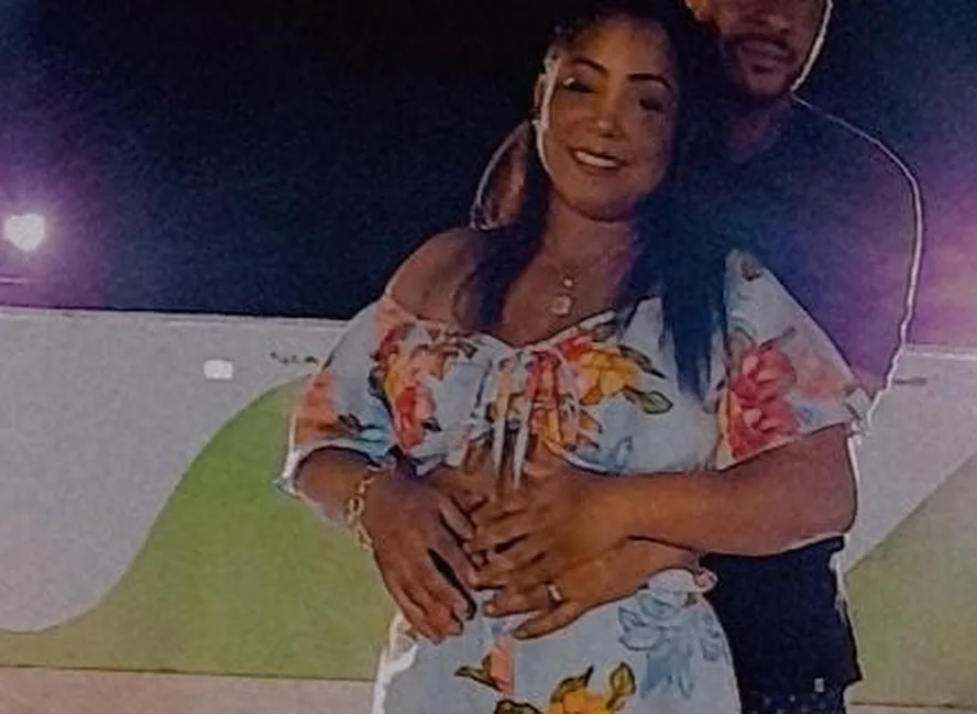 Polícia investiga morte de mulher após lipoaspiração realizada por médica acusada de erro médico