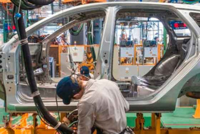 Indústria de transformação fica estável em outubro ante setembro, aponta IBGE