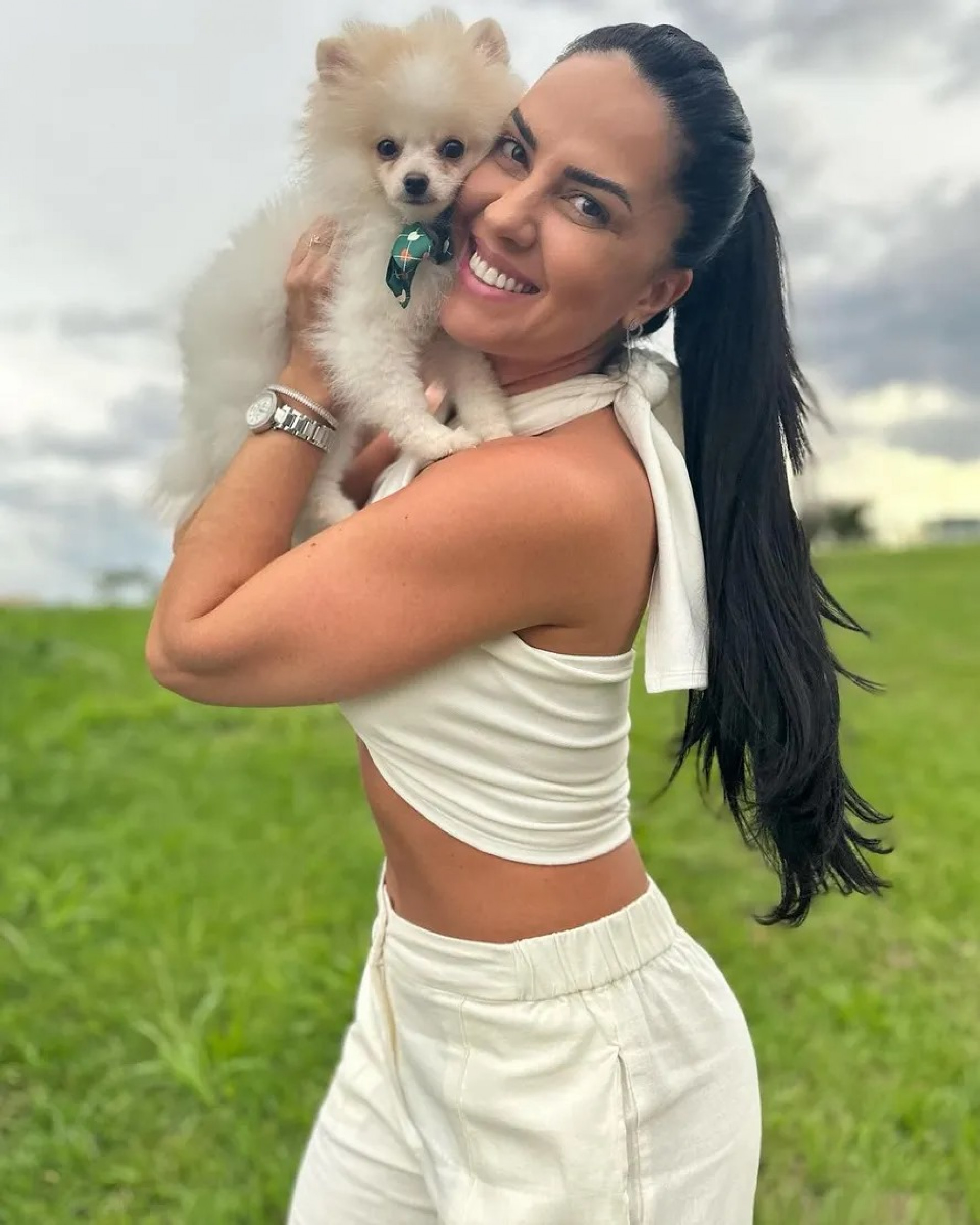 Graciele mostra cachorro idêntico ao de Zilu - Reprodução / Instagram