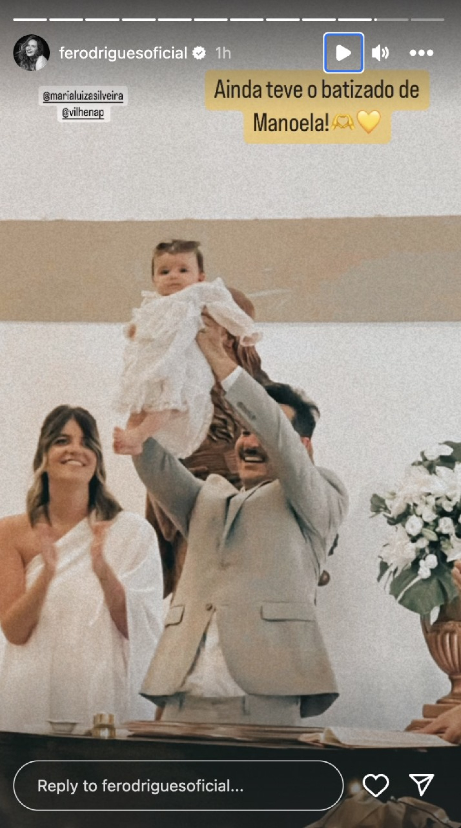 Paulinho Vilhena e Maria Luiza realizaram casamento e batizado da filha, Manoela, no mesmo dia - Reprodução / Instagram