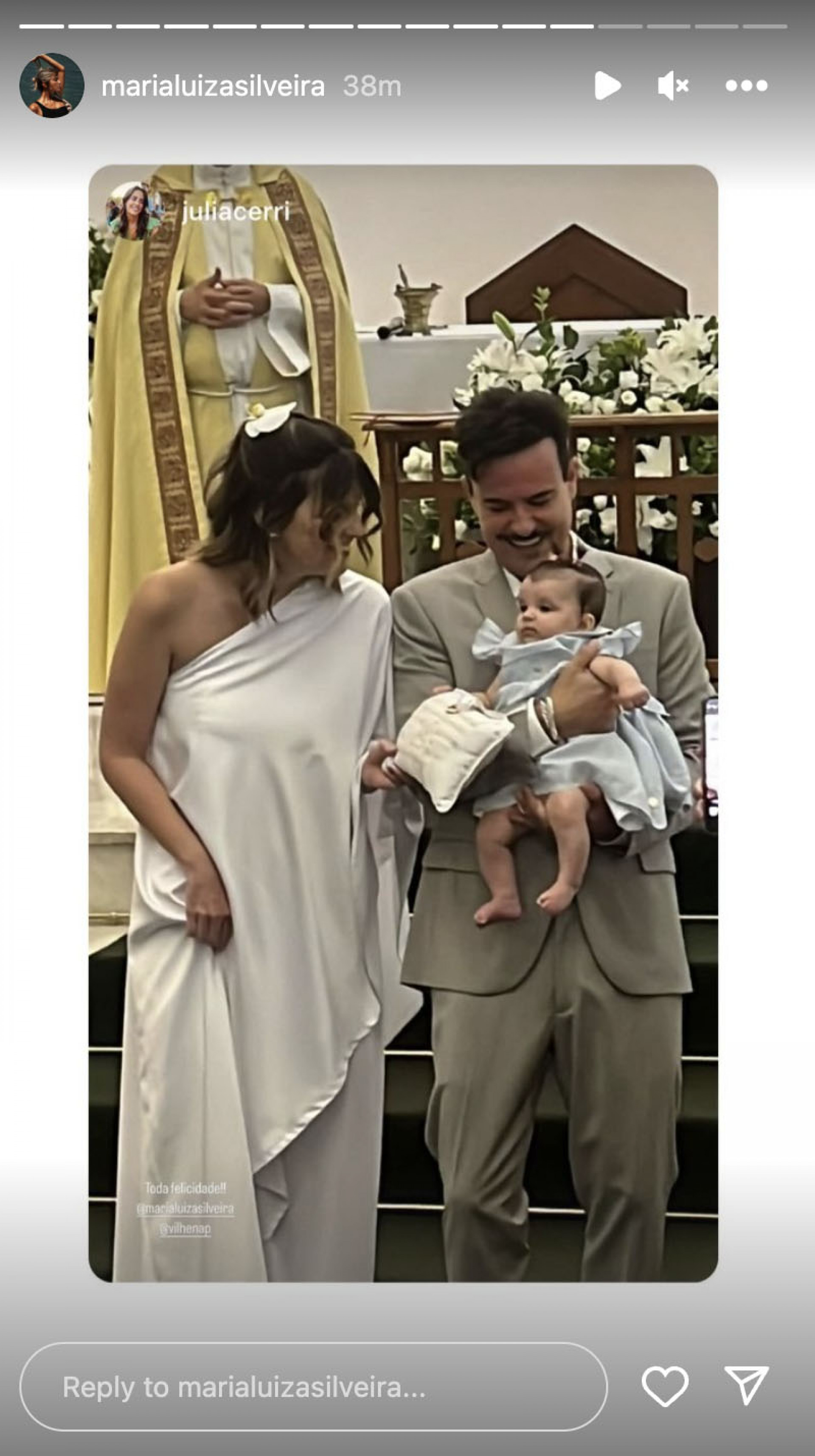 Paulinho Vilhena e Maria Luiza realizaram casamento e batizado da filha, Manoela, no mesmo dia - Reprodução / Instagram