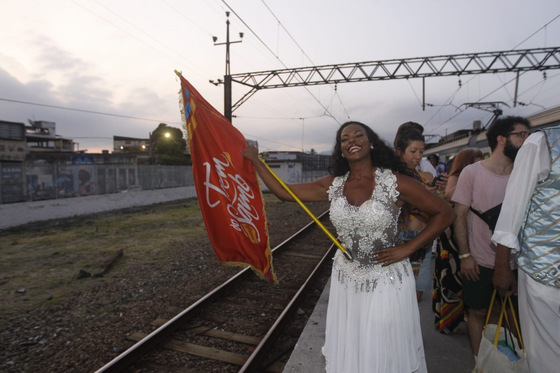 Chegada do trem a Oswaldo Cruz - Reginaldo Pimenta / Agência O Dia