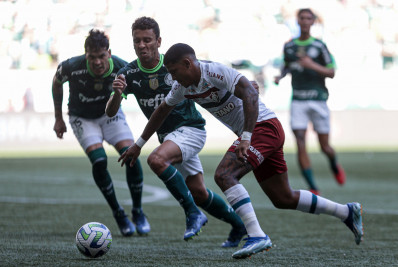 Reservas do Fluminense não seguram o líder Palmeiras, perto do título