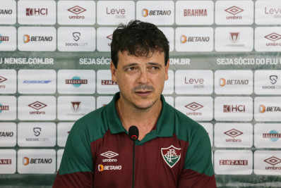 Diniz explica opção de poupar time do Fluminense: 'Pela sequência de jogos'