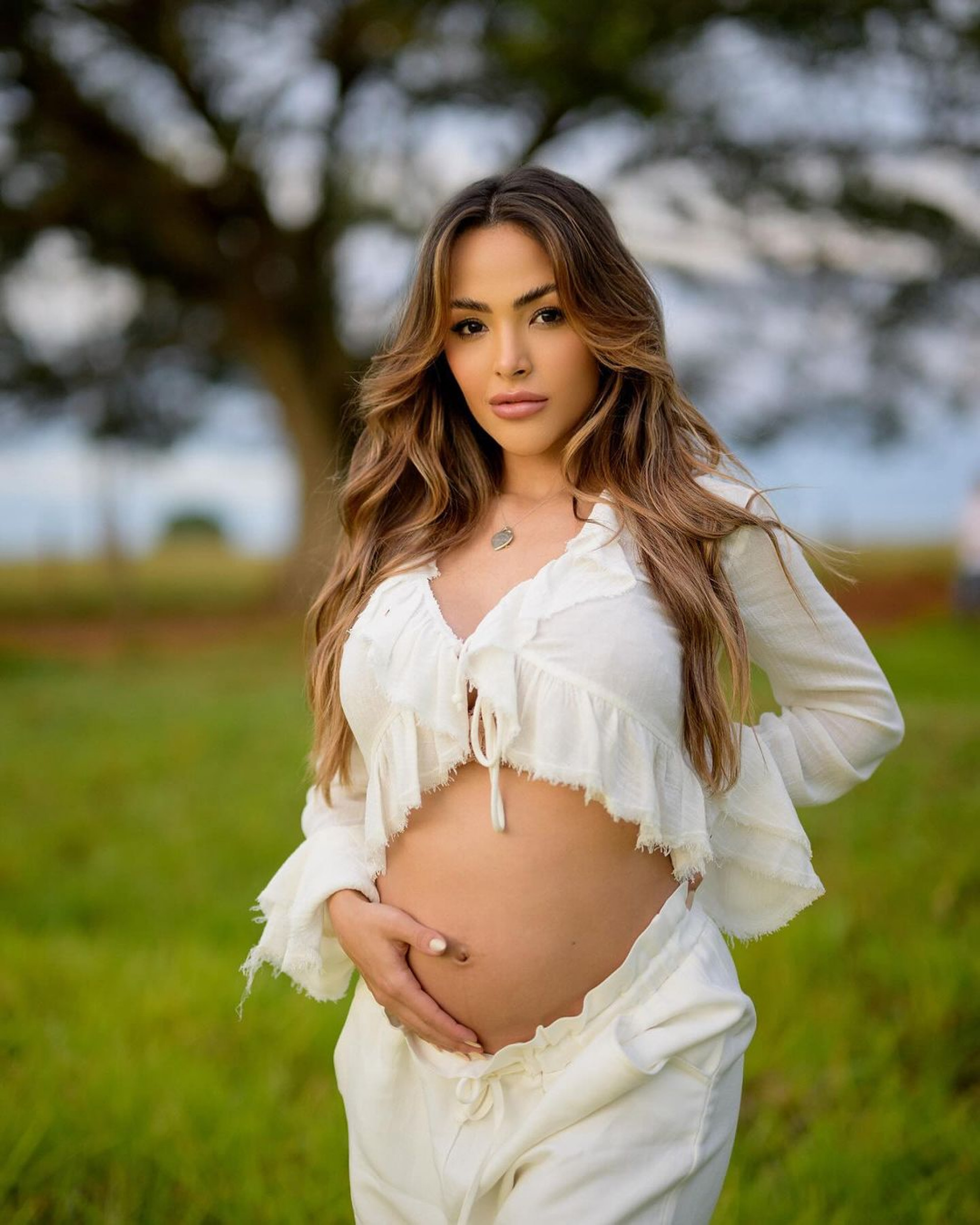 Gabi Luthai estava grávida de gêmeos, mas perdeu um bebê - Reprodução / Instagram