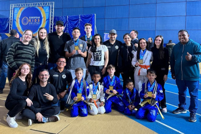 White House Jiu-Jitsu School tem fim de semana dourado ao redor do mundo