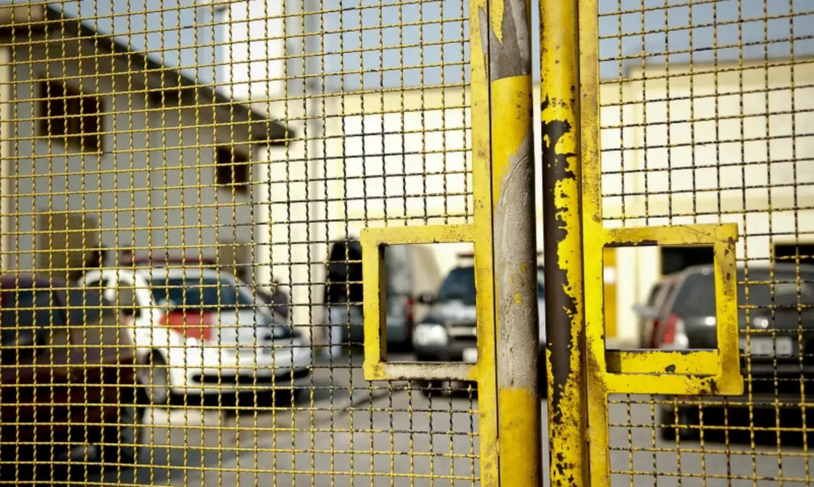 Número de adolescentes cumprindo medidas socioeducativas ultrapassa os 11 mil