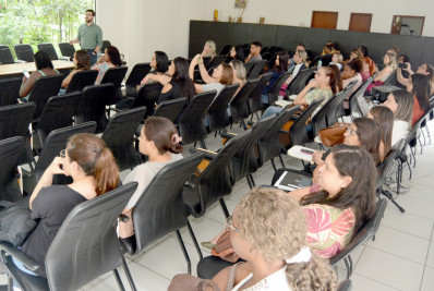 Saúde realiza capacitação de médicos e enfermeiros para trabalho de combate à dengue