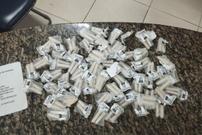 Suspeito foge e abandona drogas em Resende