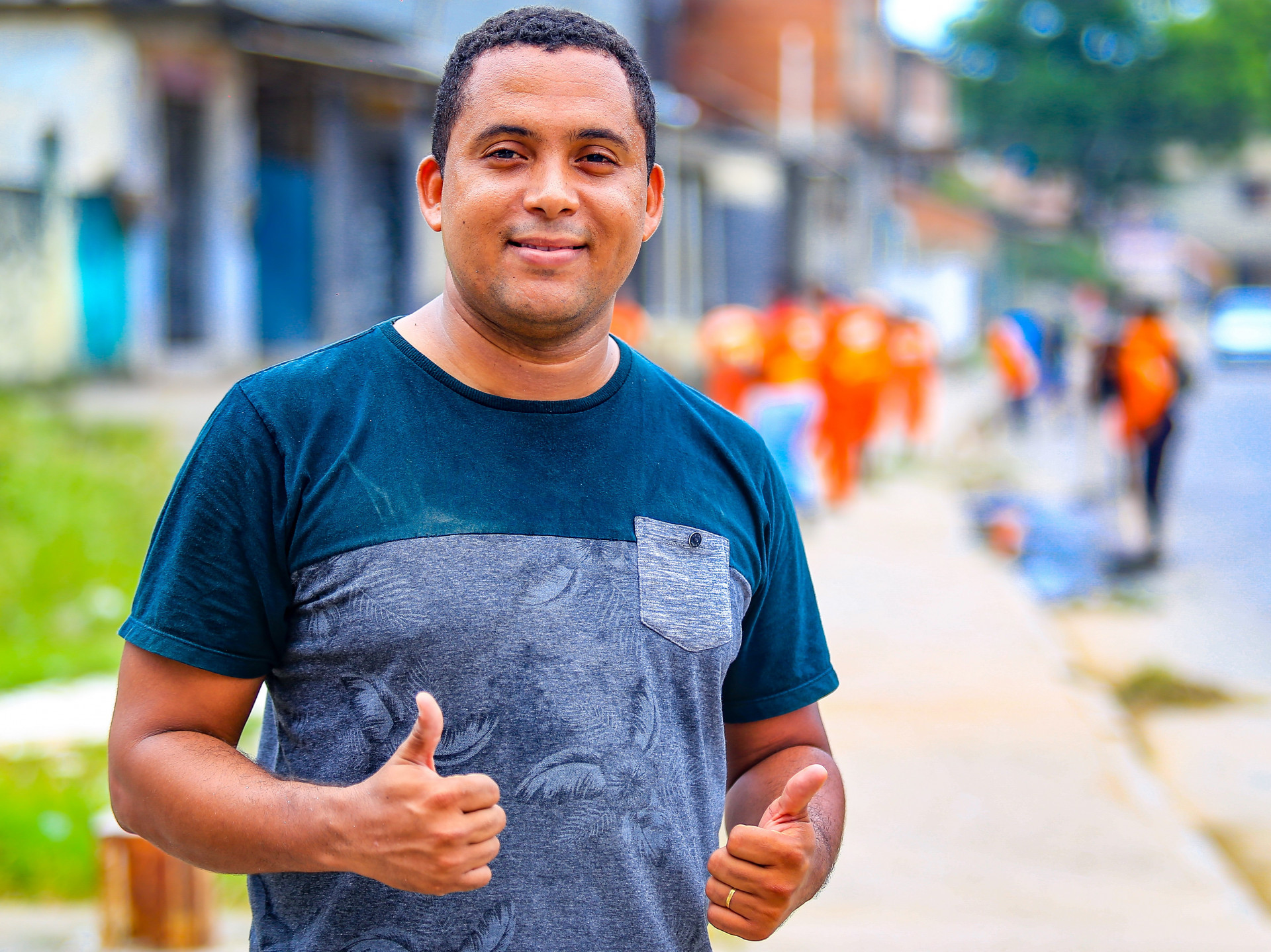 Leandro Batista ficou satisfeito com o trabalho da Prefeitura no bairro Santa Marta - Rafael Barreto / PMBR