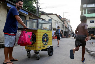 IBGE: percentual de pessoas em situação de pobreza no Brasil cai para 31,6% em 2022